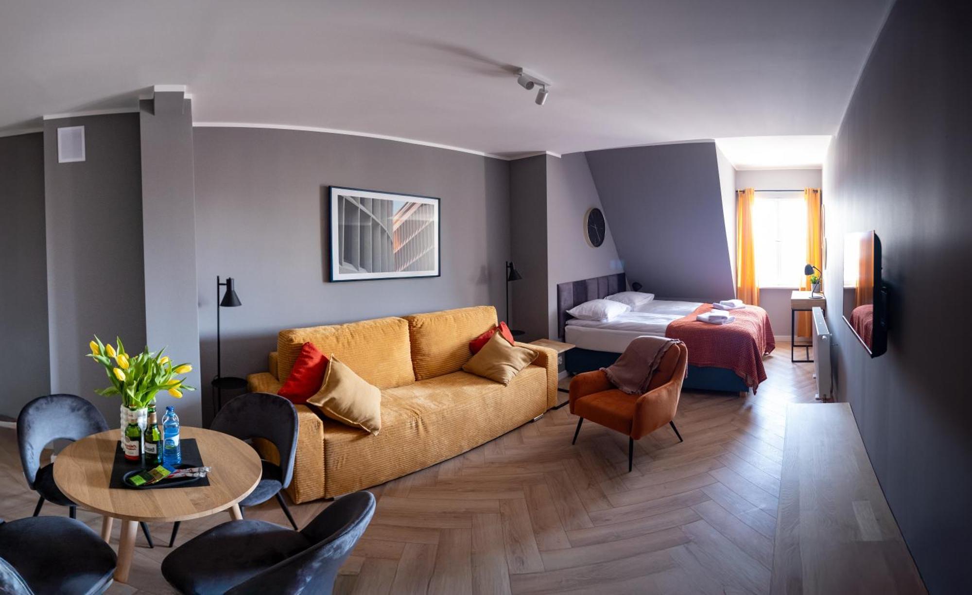 Apartamenty Drevny Kocur Poznan Bagian luar foto